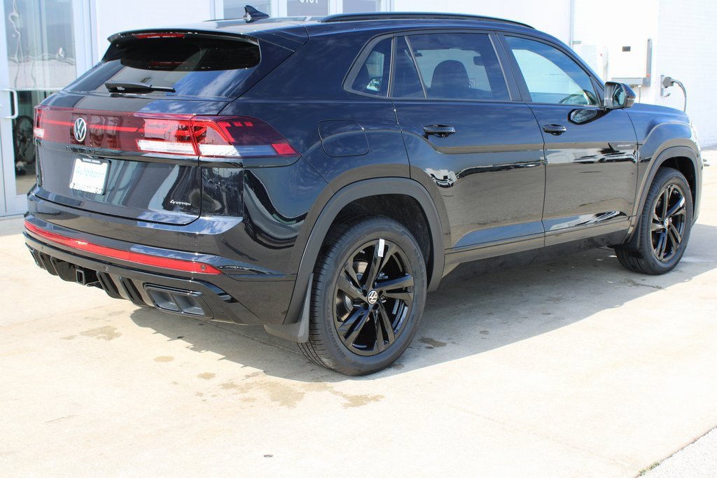 New 2026 Volkswagen Atlas Cross Sport SEL R-Line image 6