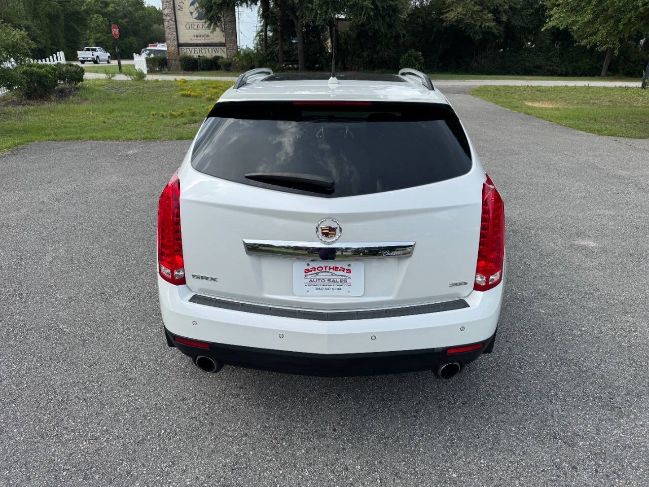 Used 2013 Cadillac SRX Luxury FWD image 6