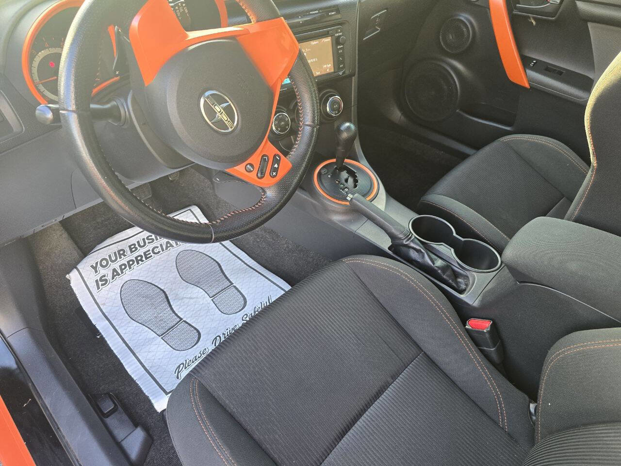 Used 2015 Scion tC image 21