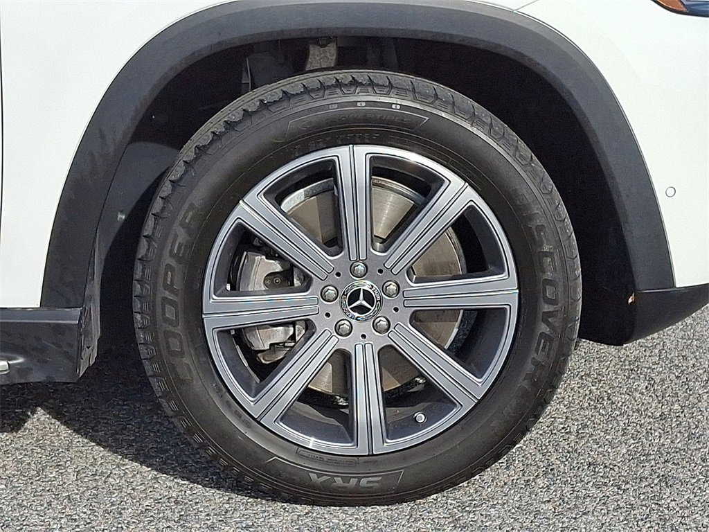 Used 2022 Mercedes-Benz GLS 450 4MATIC image 12