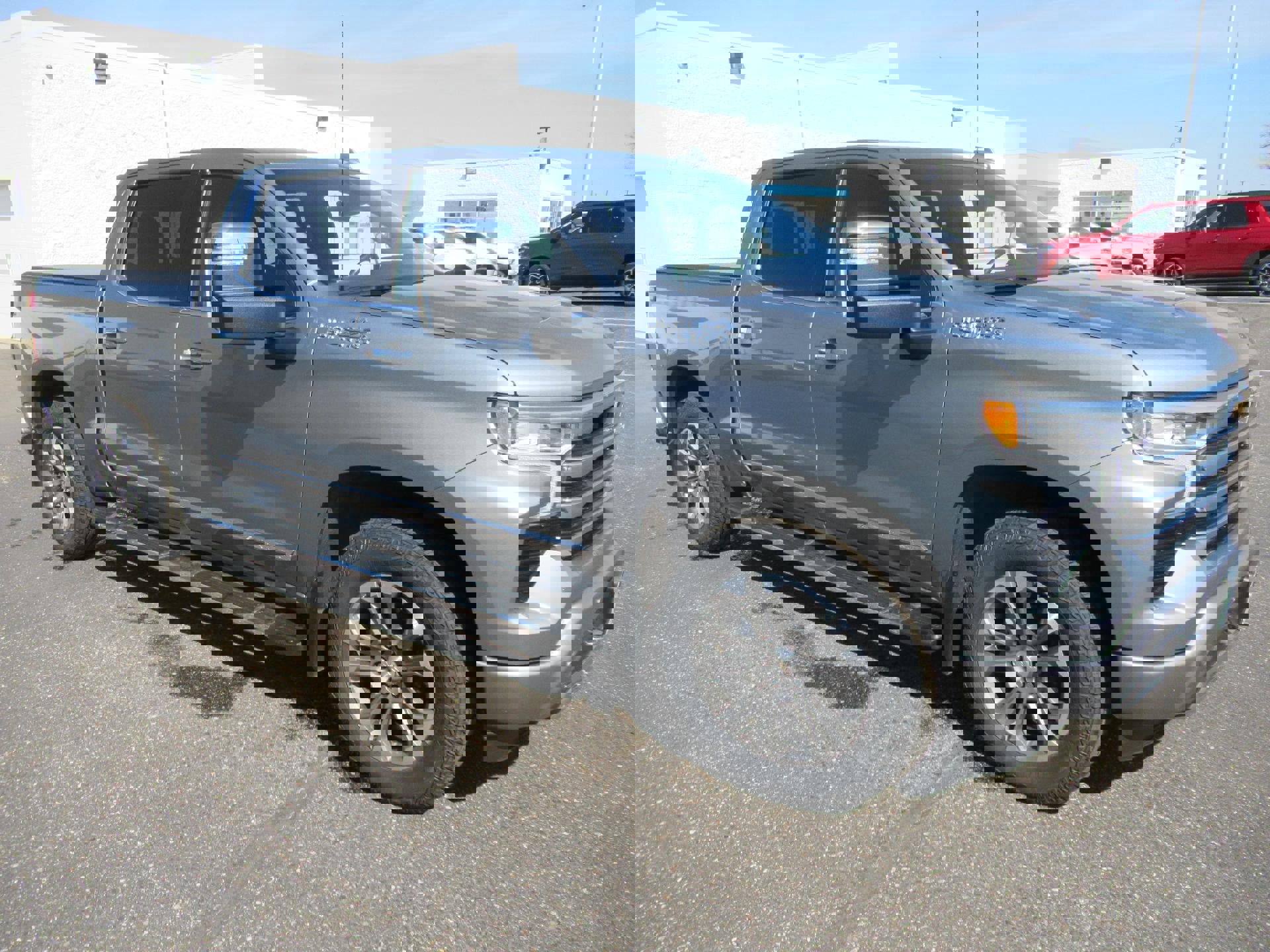 Certified 2024 Chevrolet Silverado 1500 High Country w/ Technology Package image 3