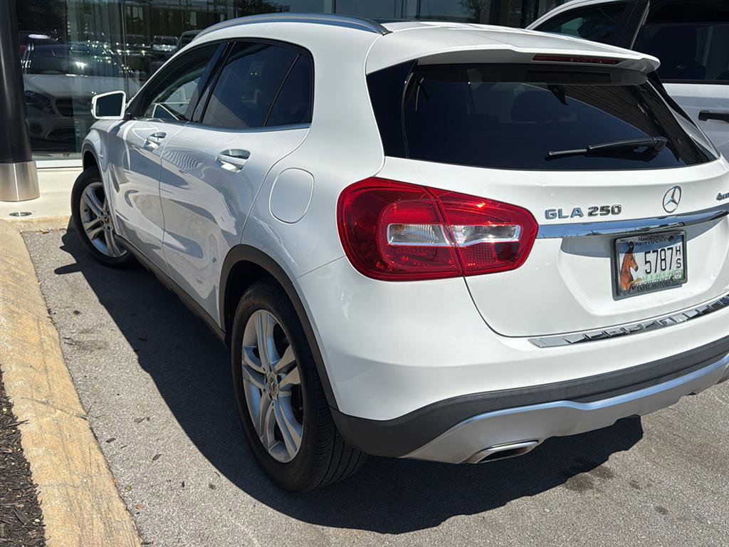 Used 2019 Mercedes-Benz GLA 250 4MATIC image 9