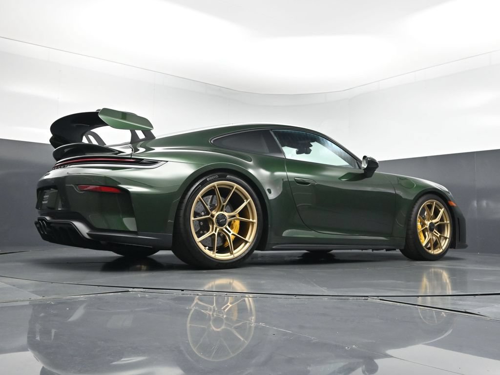 Certified 2026 Porsche 911 GT3 w/ Chrono Package RWD image 26
