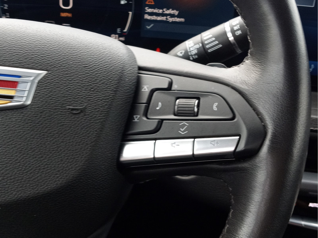 Used 2025 Cadillac XT4 Premium Luxury AWD/4WD image 21