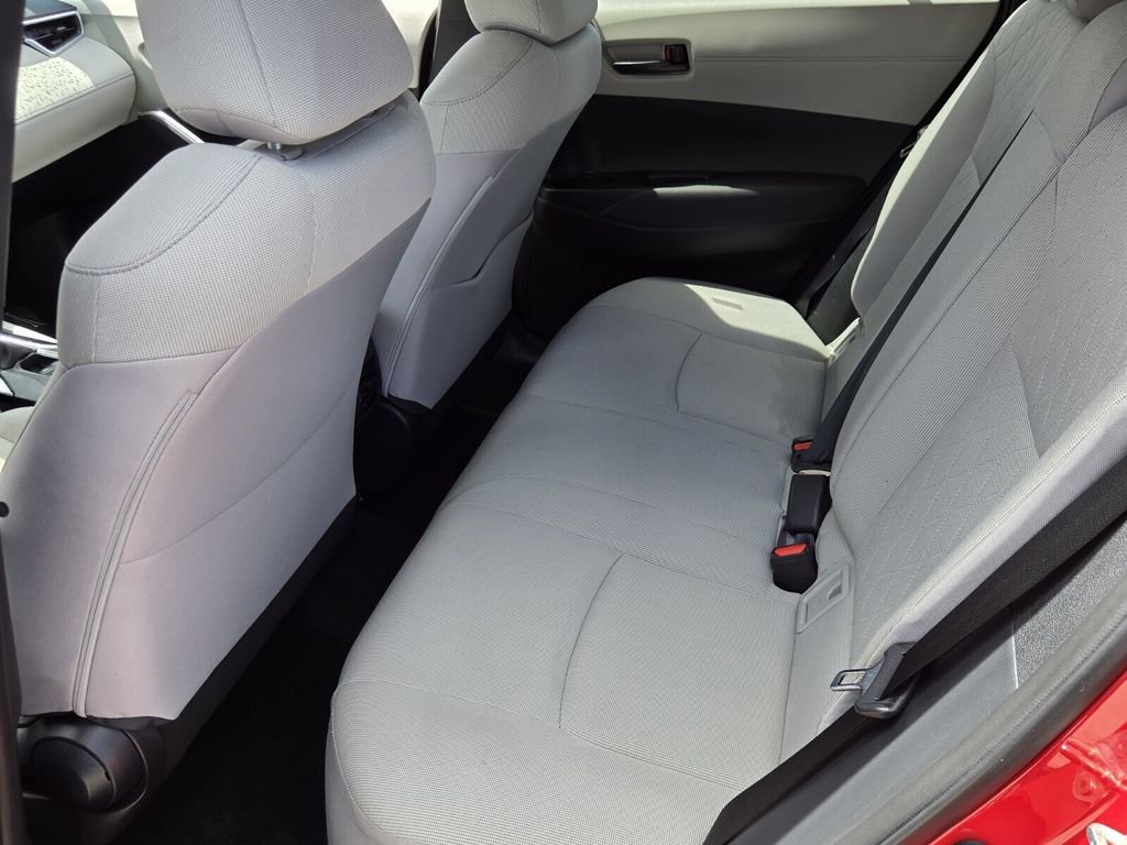 Used 2023 Toyota Corolla Cross LE FWD image 11
