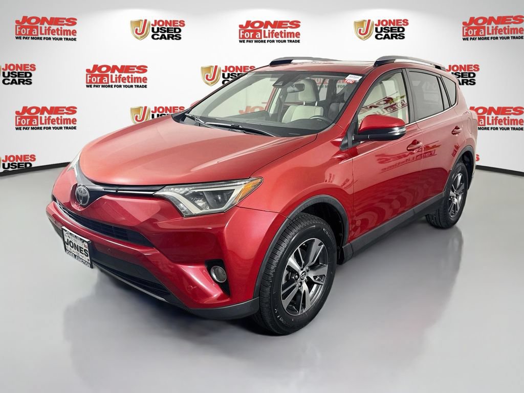 Used 2017 Toyota RAV4 XLE FWD image 12