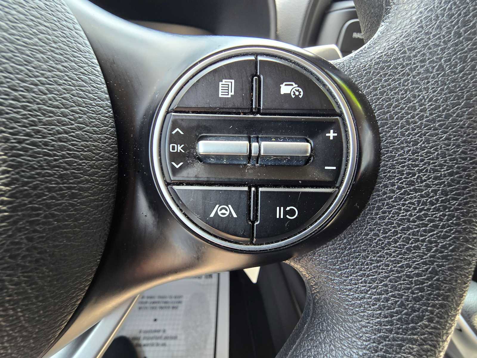 Used 2023 Kia Soul LX FWD image 22