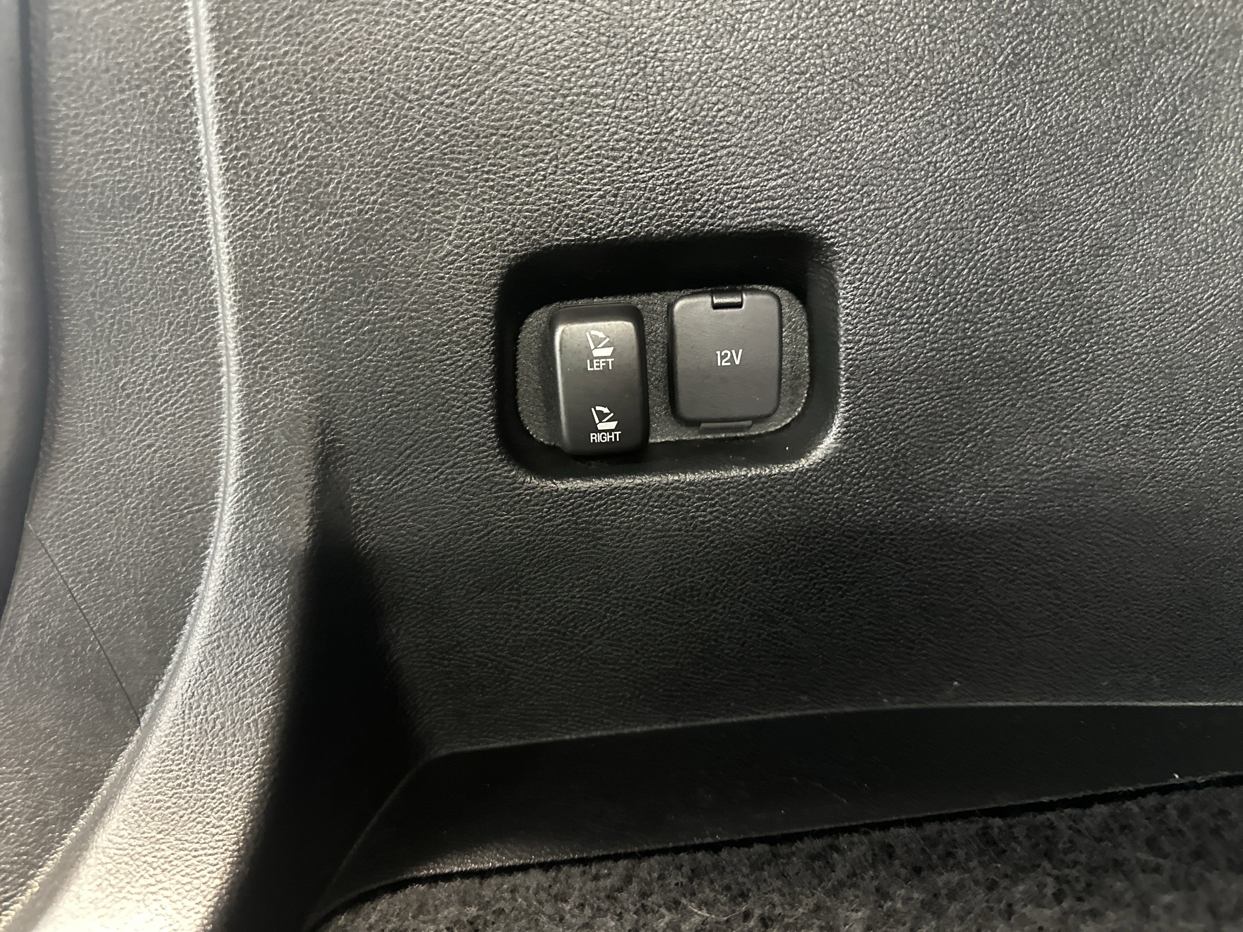 Certified 2022 Ford Edge SEL w/ Convenience Package image 28