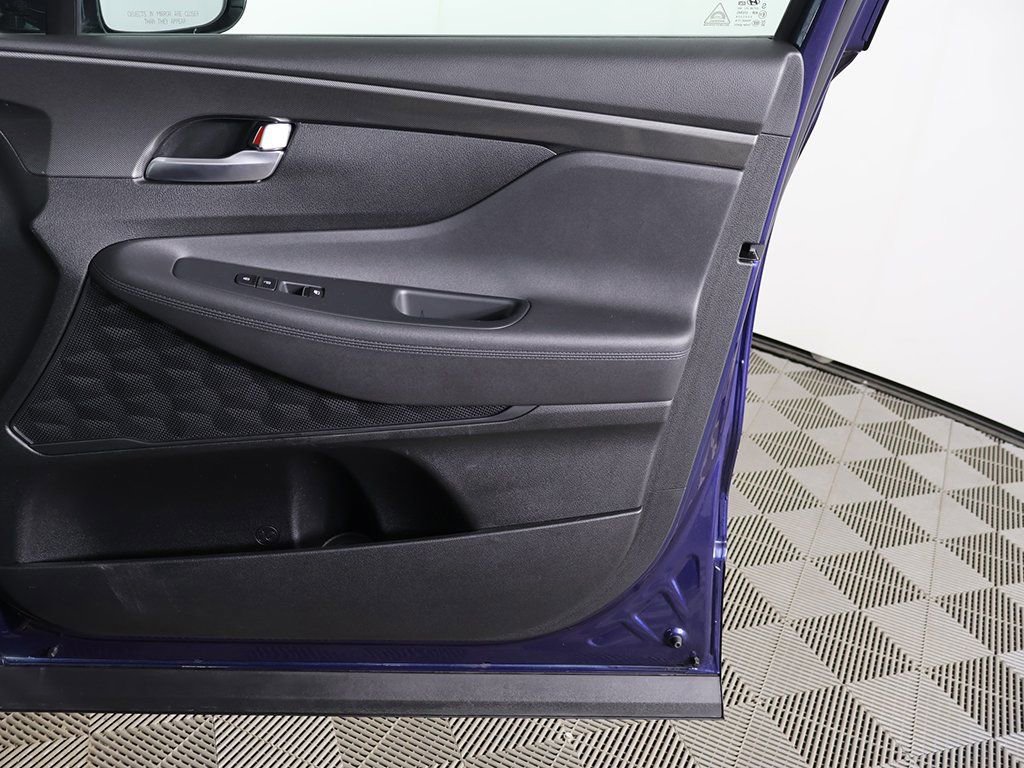 Certified 2023 Hyundai Santa Fe SEL image 21