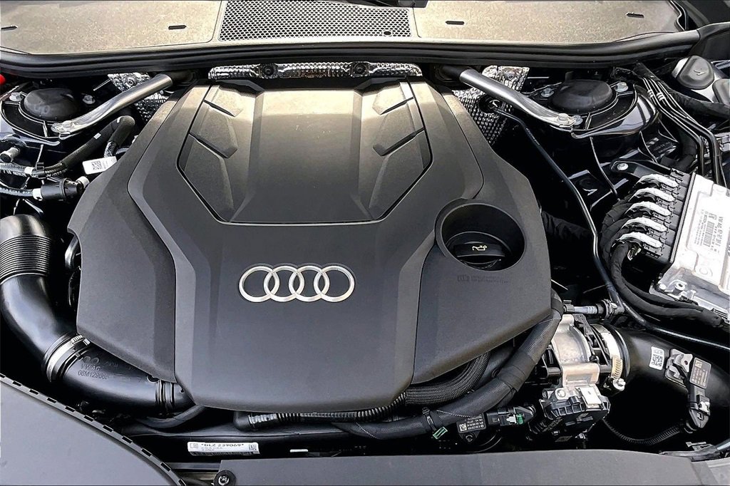 Used 2025 Audi A6 Premium Plus w/ Premium Plus Package image 30