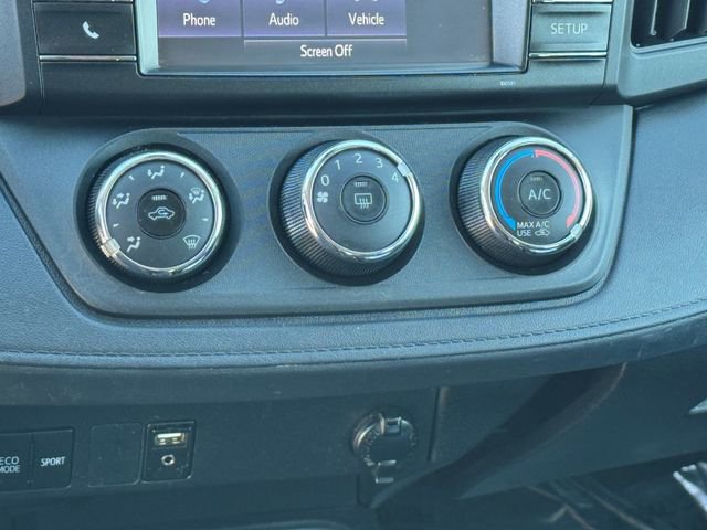 Used 2018 Toyota RAV4 LE w/ All Weather Liner Package image 18