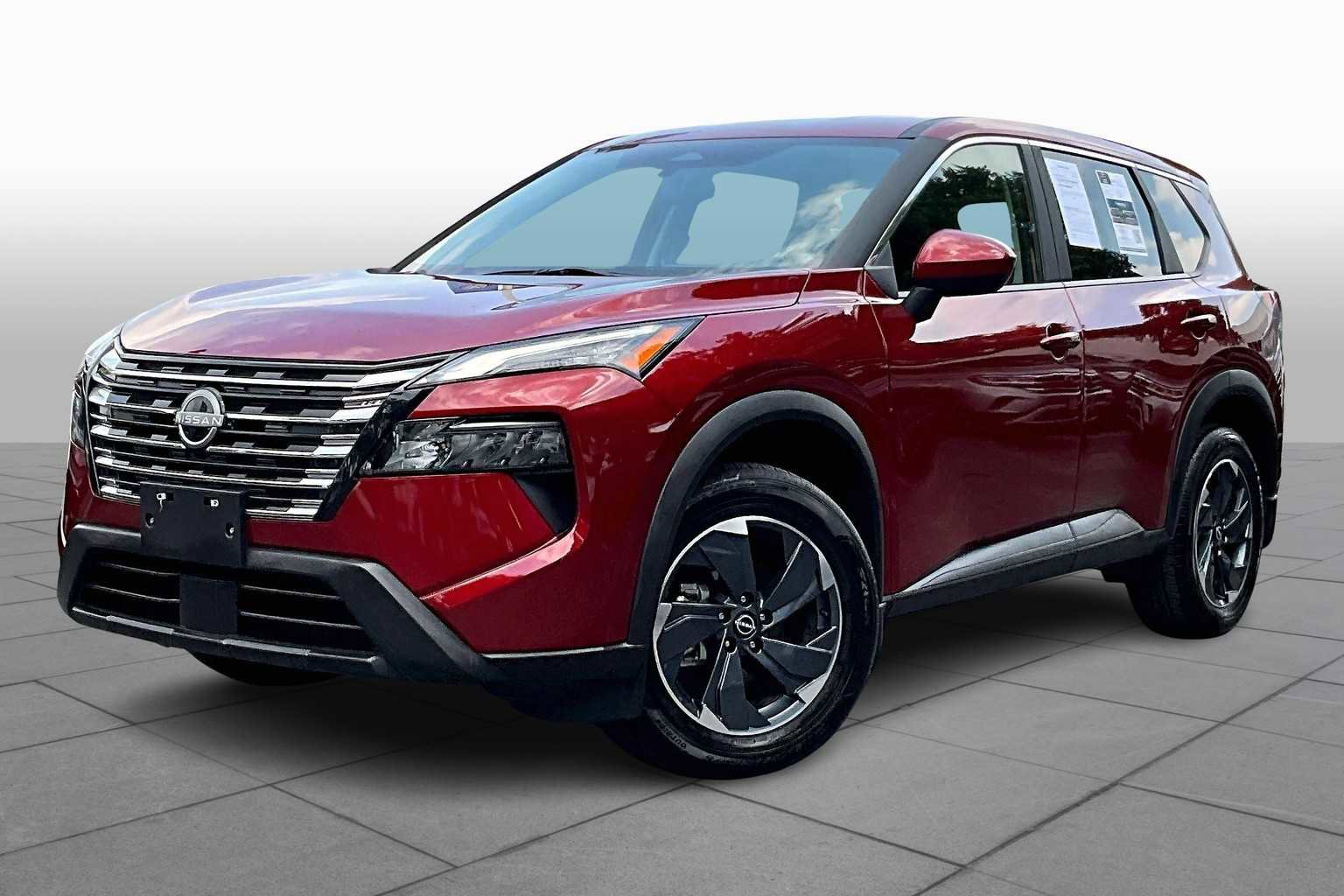 Used 2024 Nissan Rogue SV