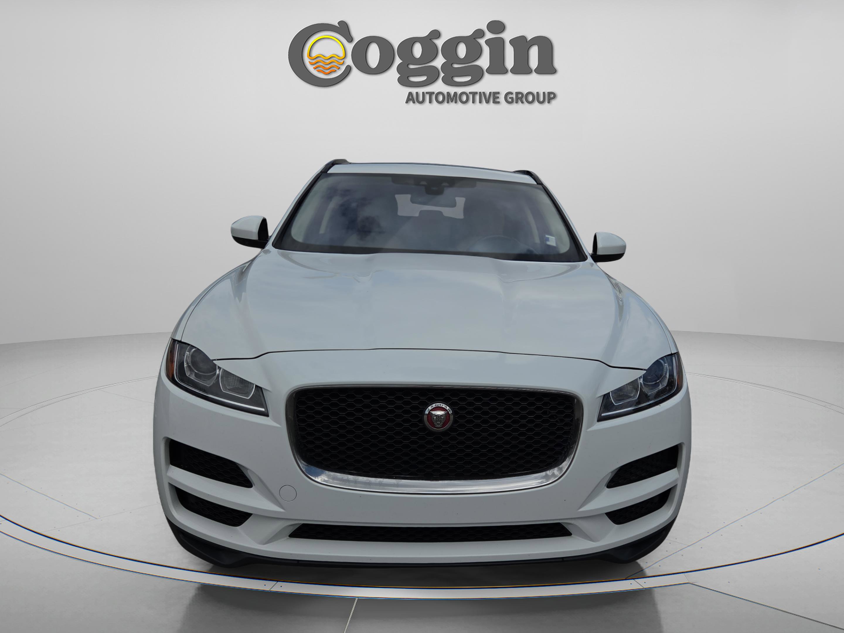 Used 2018 Jaguar F-PACE Premium AWD/4WD image 8