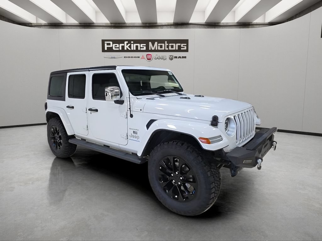 Used 2023 Jeep Wrangler Unlimited Sahara AWD/4WD image 8