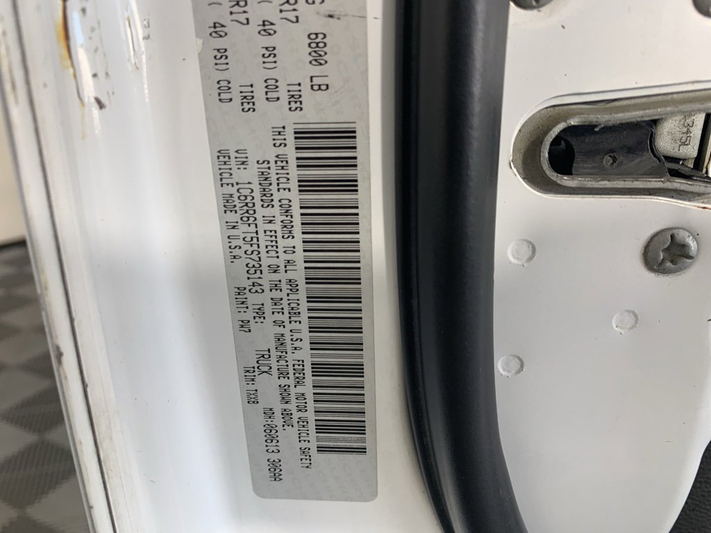 Used 2015 RAM 1500 Tradesman image 13