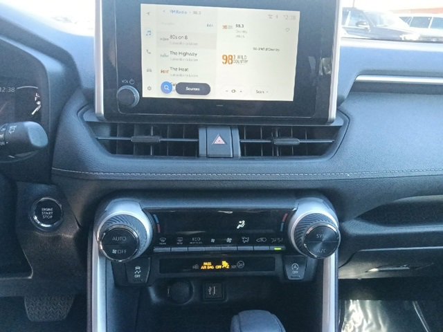 Used 2024 Toyota RAV4 XLE image 21