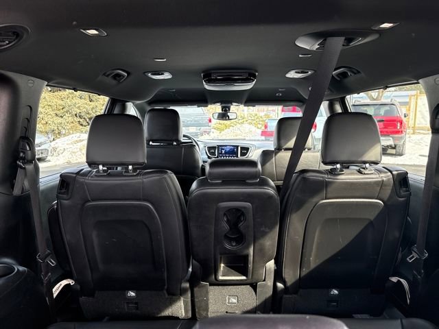 Used 2018 Chrysler Pacifica Touring-L w/ Premium Audio Group image 46