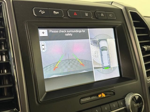 Used 2019 Ford Expedition Platinum AWD/4WD image 17