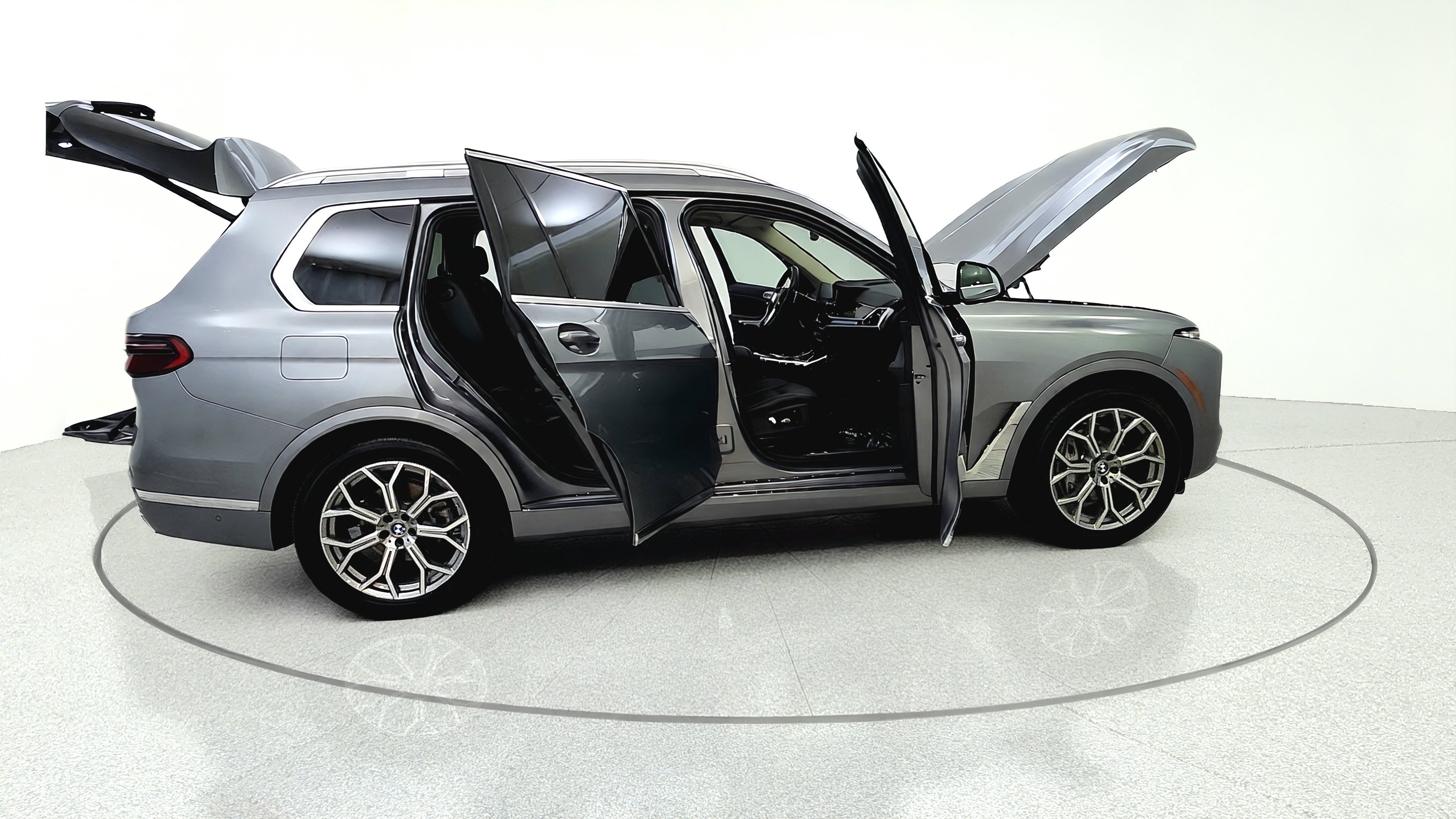 Used 2025 BMW X7 xDrive40i AWD/4WD image 15