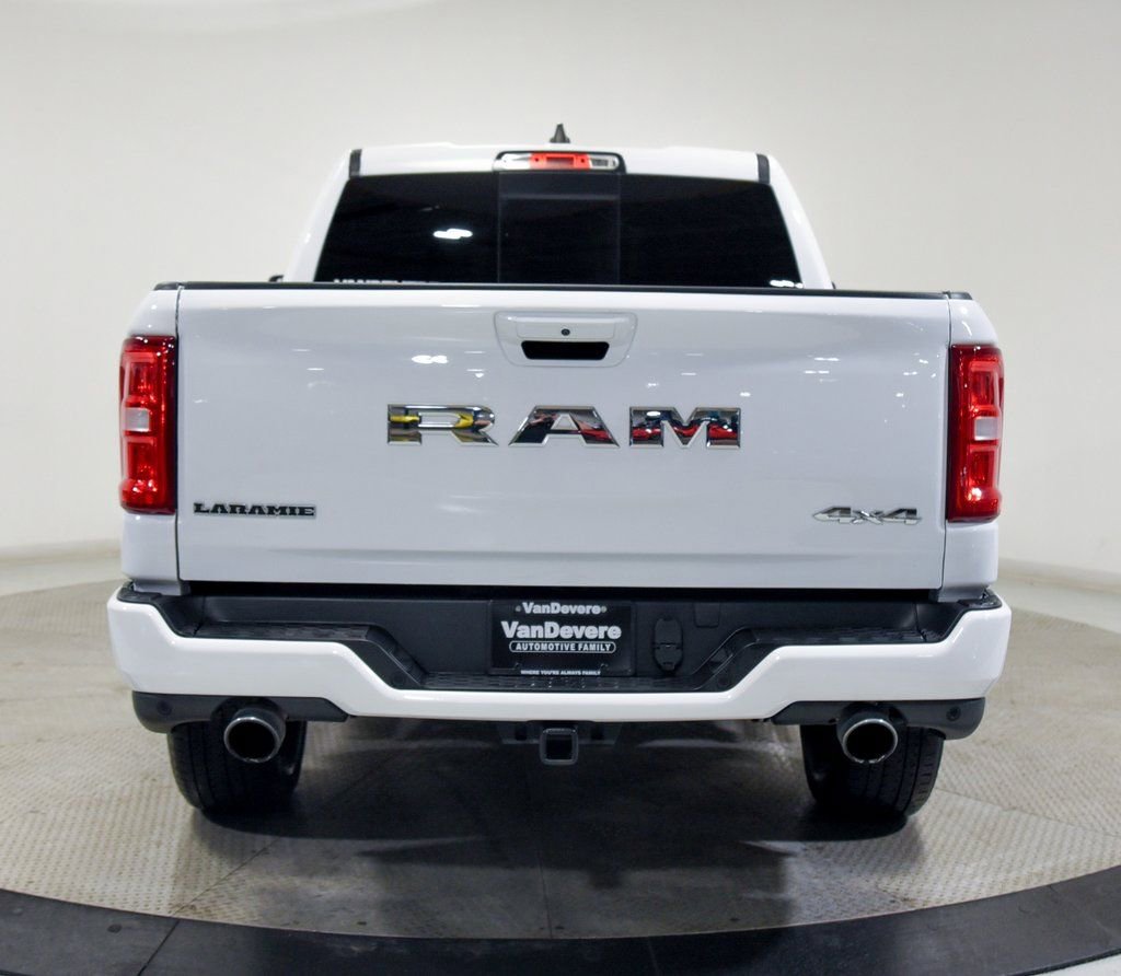 Used 2025 RAM 1500 Laramie w/ Sport Appearance Package image 10