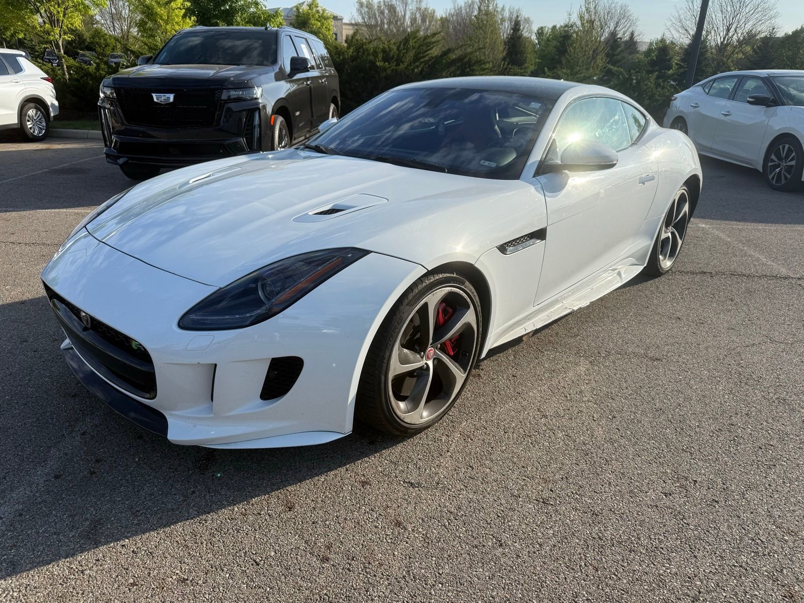 Used 2017 Jaguar F-TYPE R image 1