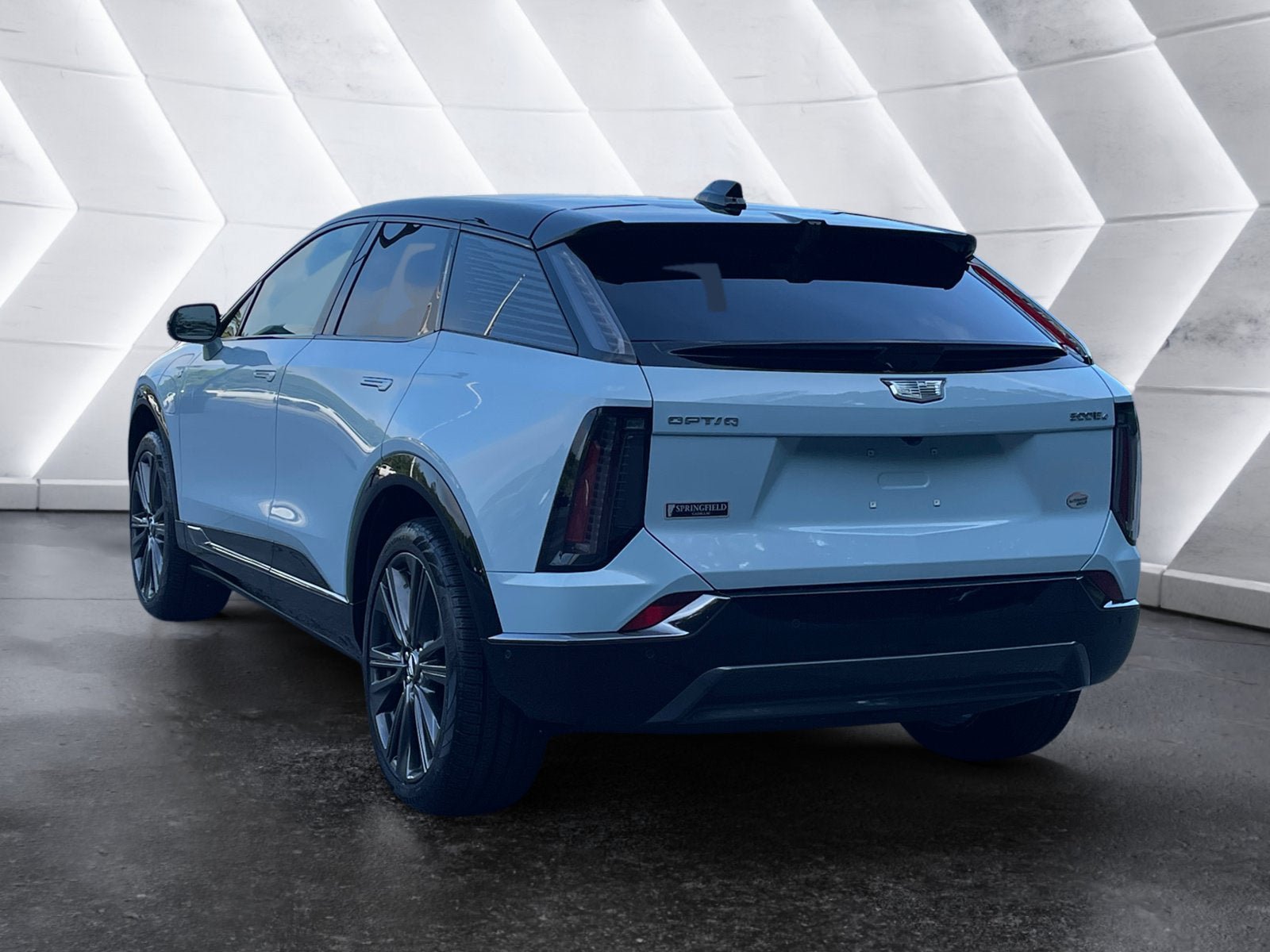 Used 2026 Cadillac Optiq Sport 2 AWD/4WD image 4