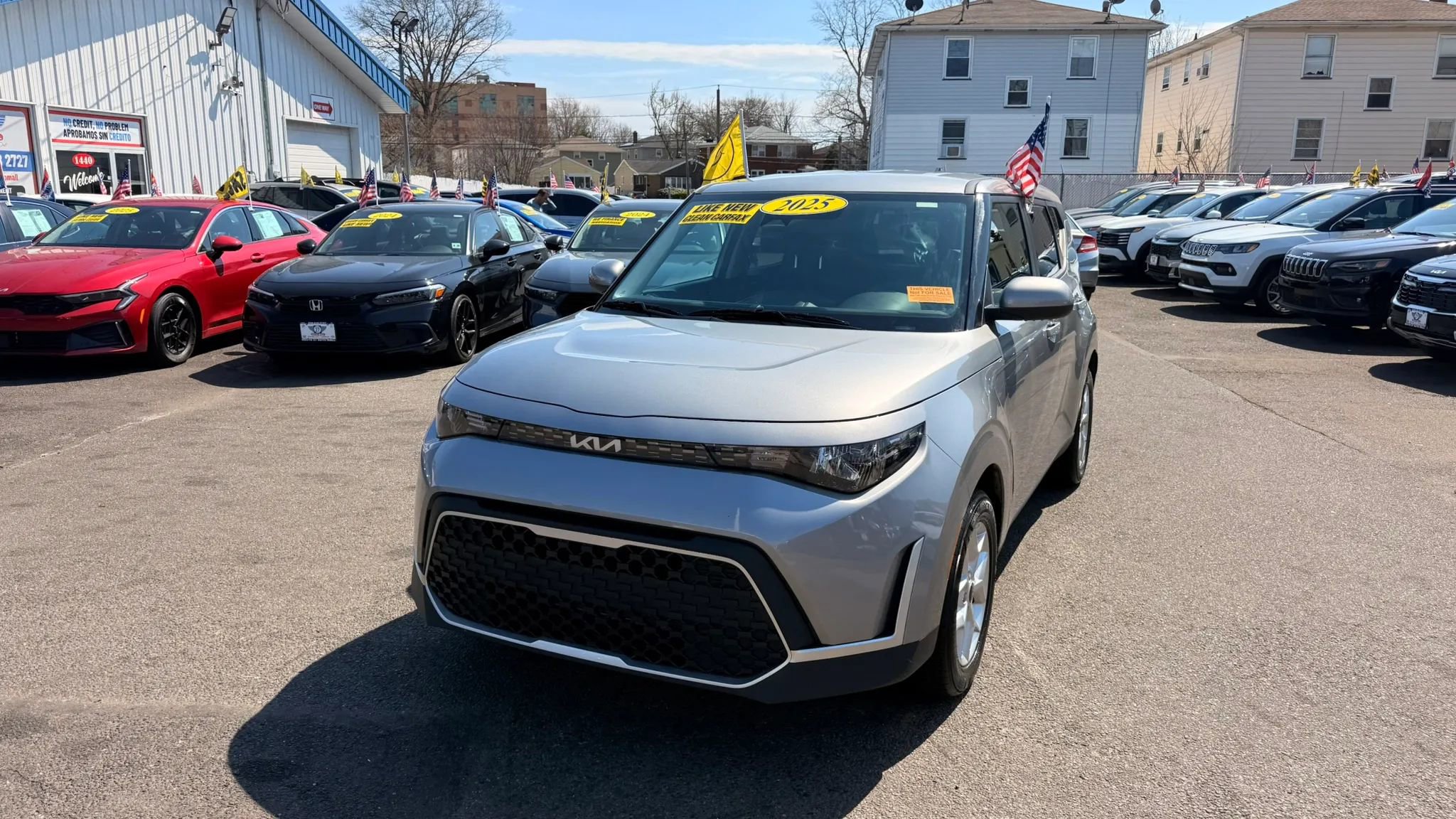 Used 2025 Kia Soul LX w/ LX Technology Package image 1