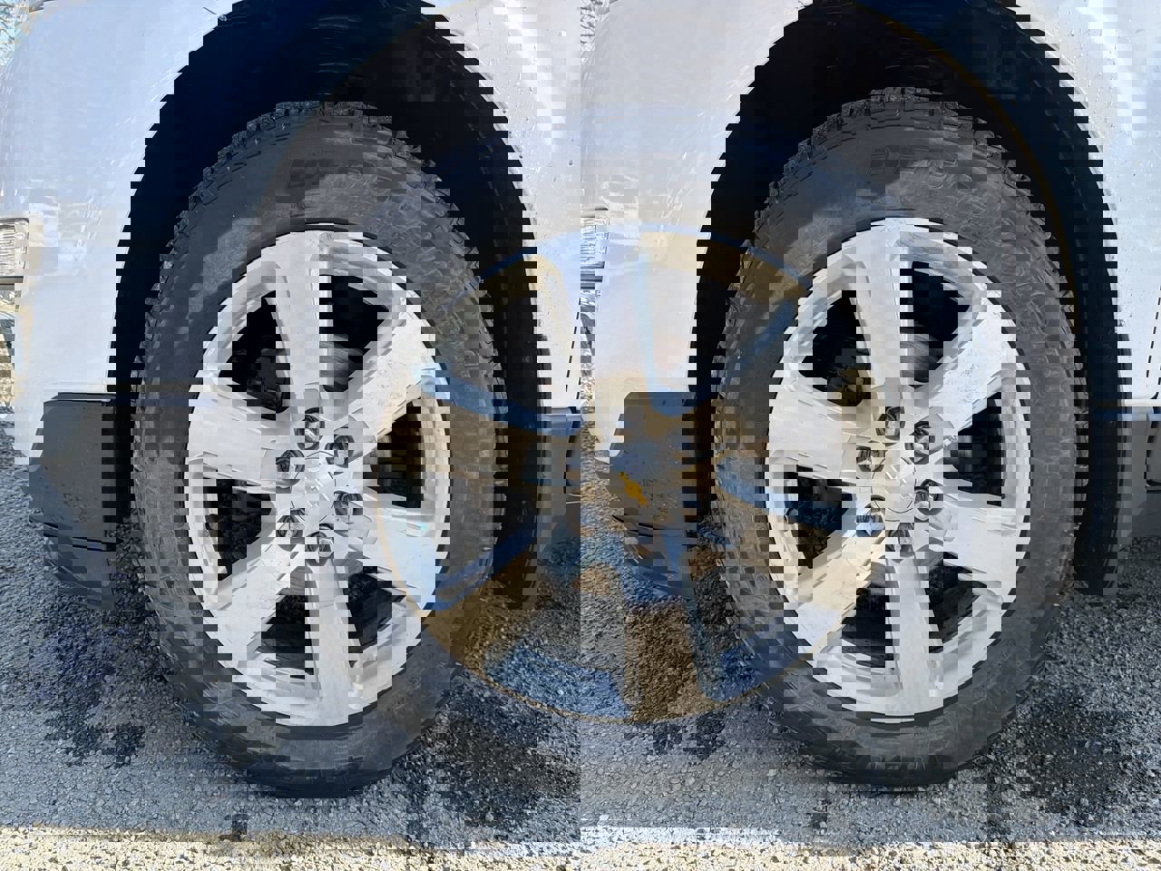 Used 2017 Chevrolet Traverse Premier image 10