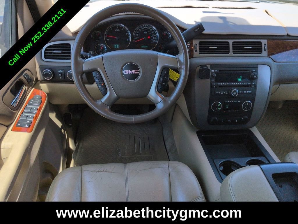 Used 2012 GMC Yukon XL SLT w/ SLT-2 Equipment Package AWD/4WD image 18
