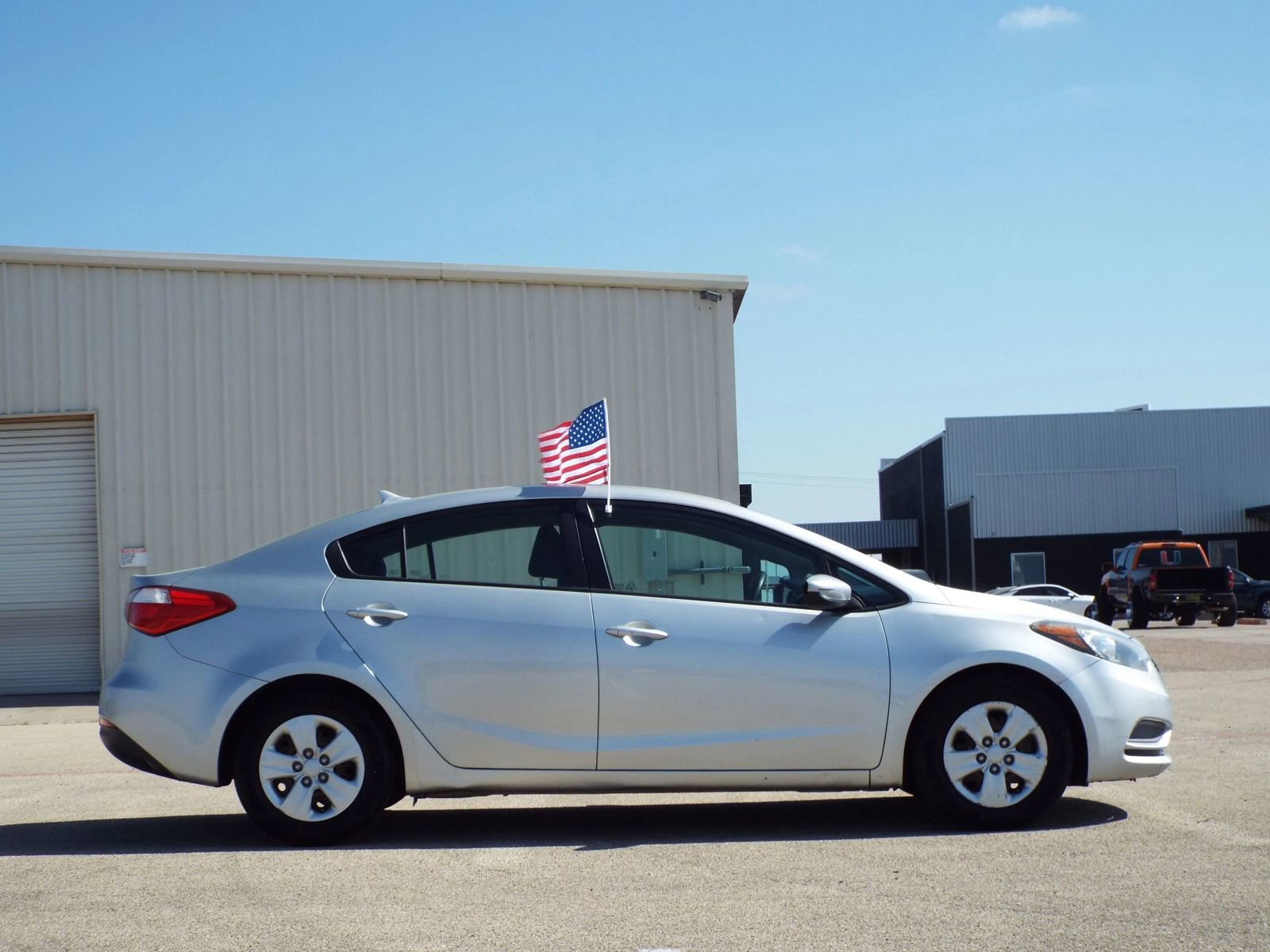 Used 2015 Kia Forte LX w/ Popular Package FWD image 4