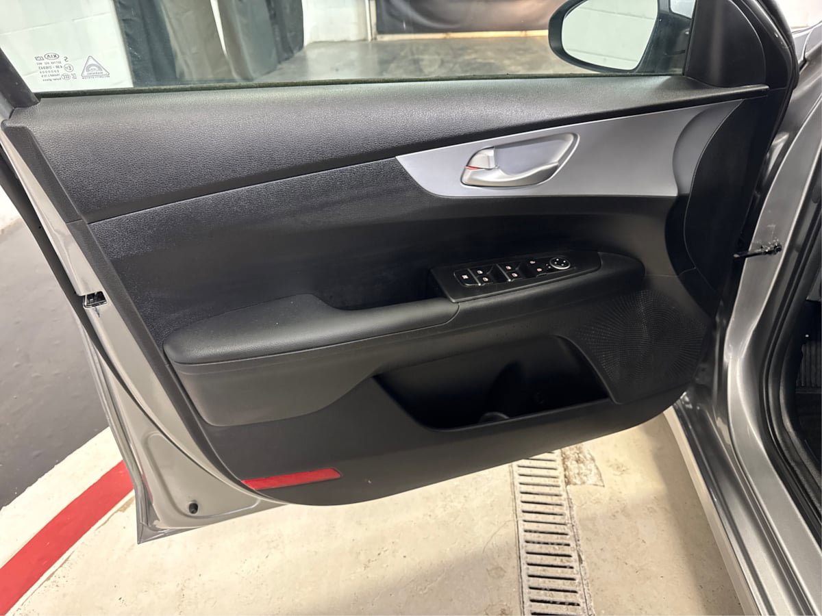 Used 2024 Kia Forte LXS FWD image 23