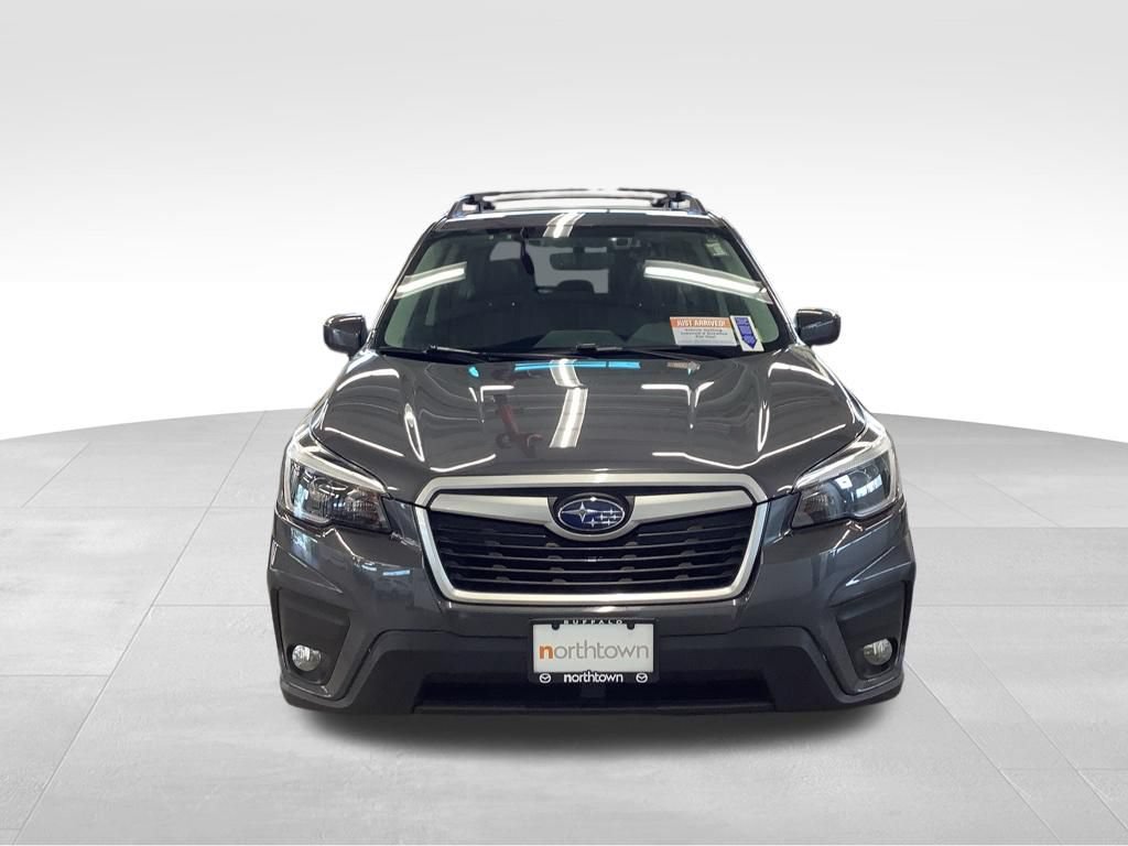 Used 2021 Subaru Forester Premium AWD/4WD image 6