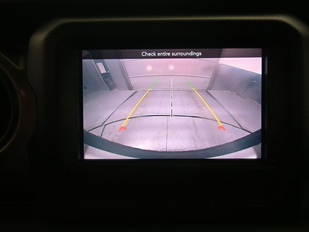 Used 2020 Jeep Wrangler Sport image 15