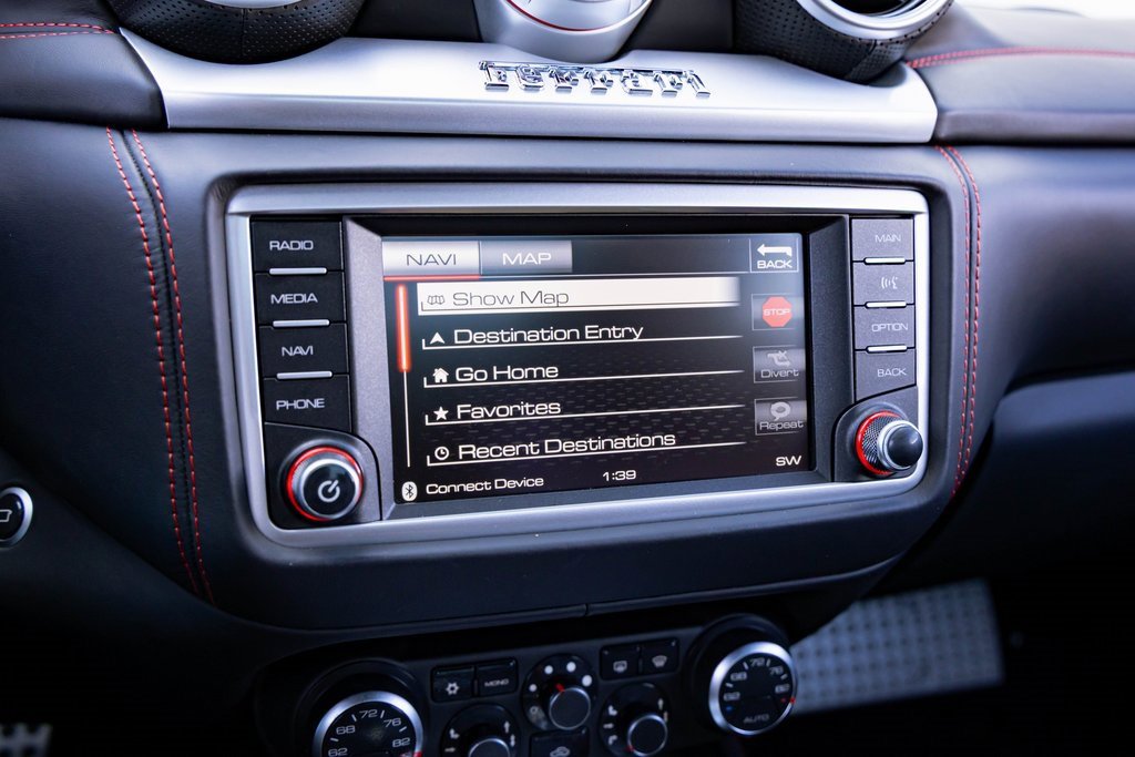 Used 2016 Ferrari California T image 14