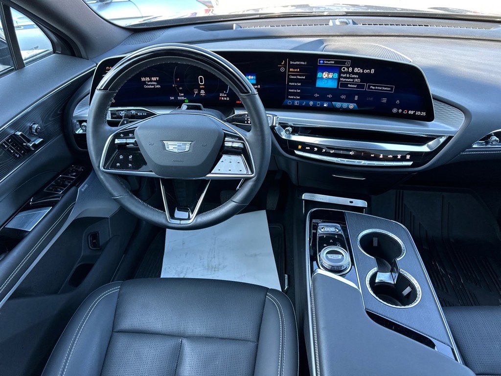 Used 2024 Cadillac Lyriq Luxury image 40
