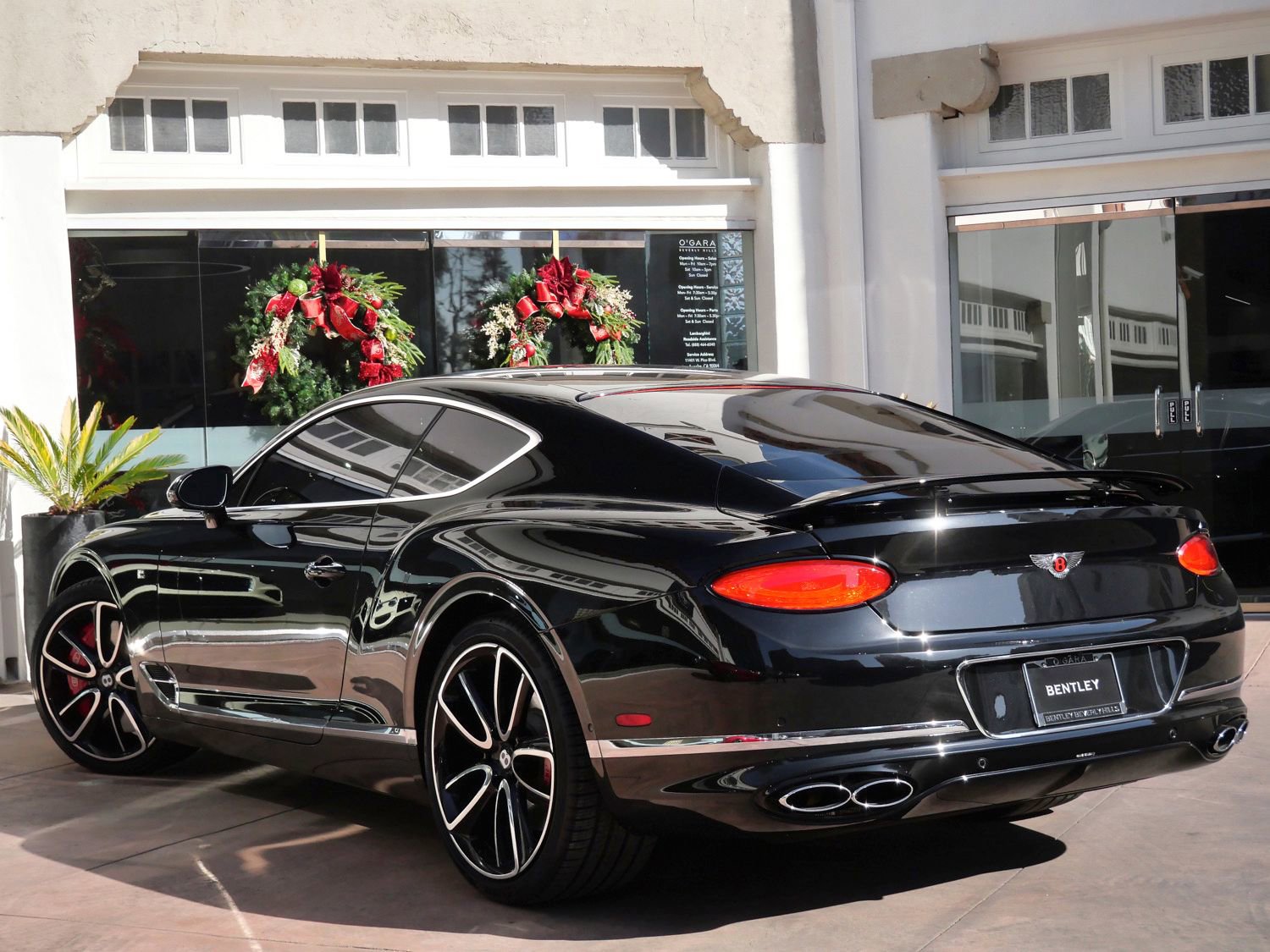 Used 2020 Bentley Continental GT image 3