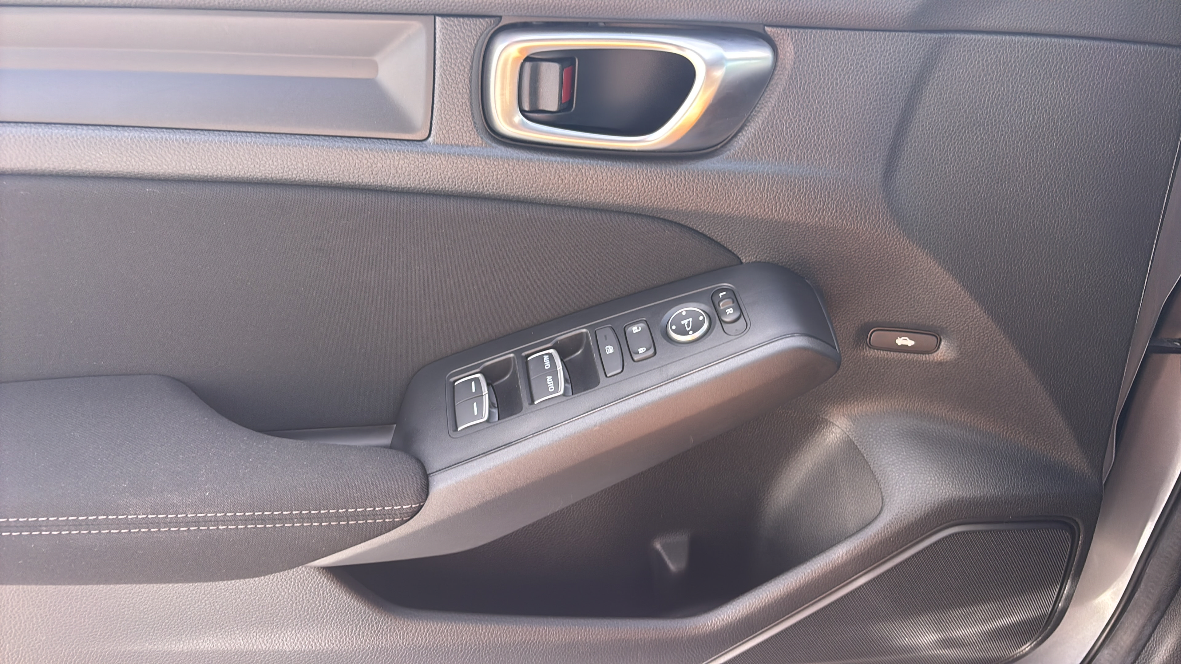 Certified 2024 Honda Civic Sport image 24