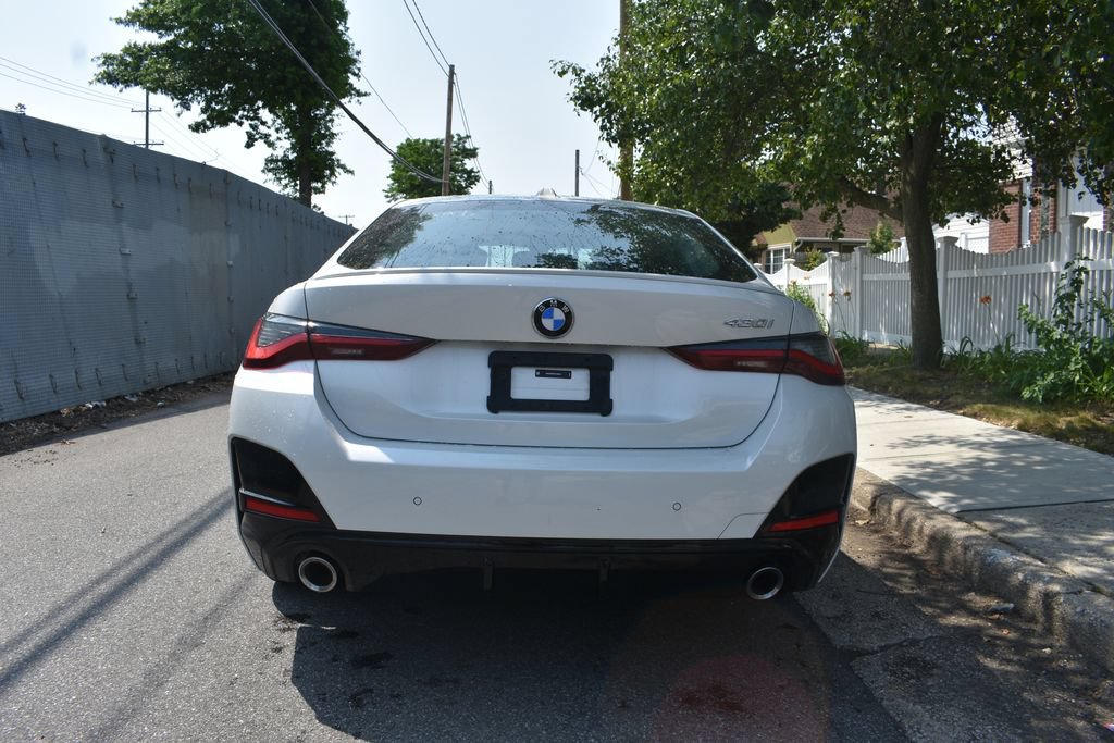 Used 2025 BMW 430i w/ M Sport Package RWD image 6