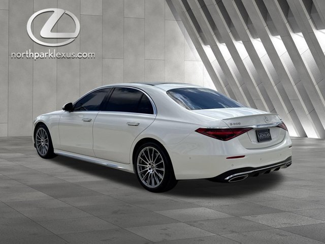 Used 2023 Mercedes-Benz S 500 4MATIC image 2
