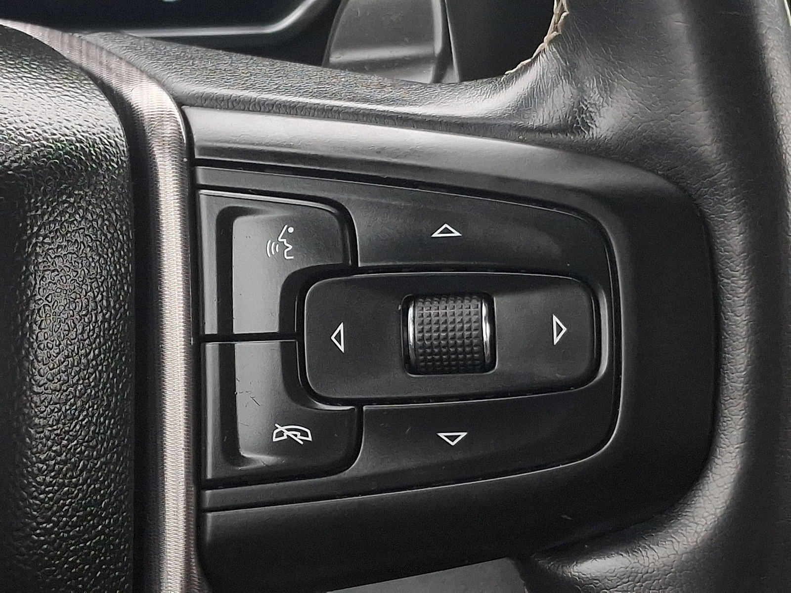 Used 2024 GMC Sierra 1500 Denali Ultimate image 24