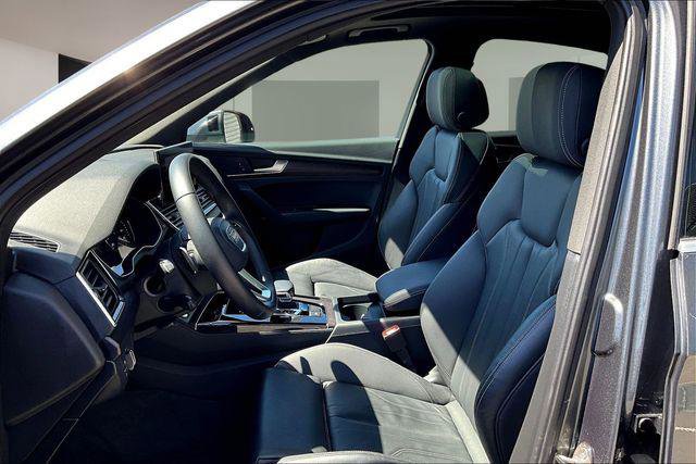 Certified 2023 Audi Q5 2.0T Premium w/ Convenience Package AWD/4WD image 21