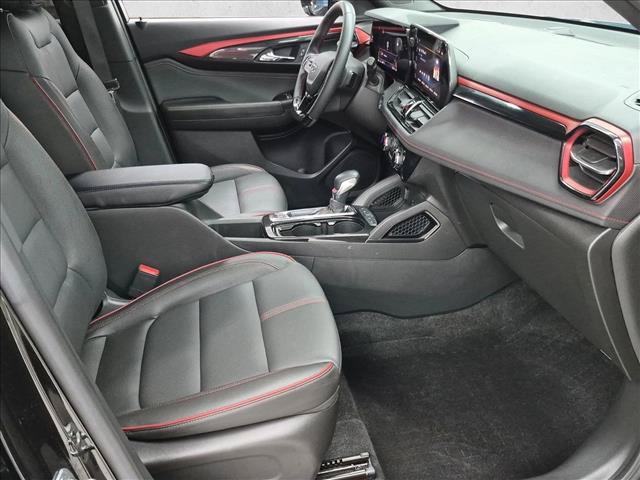 Used 2024 Chevrolet TrailBlazer RS w/ Driver Confidence Package AWD/4WD image 19