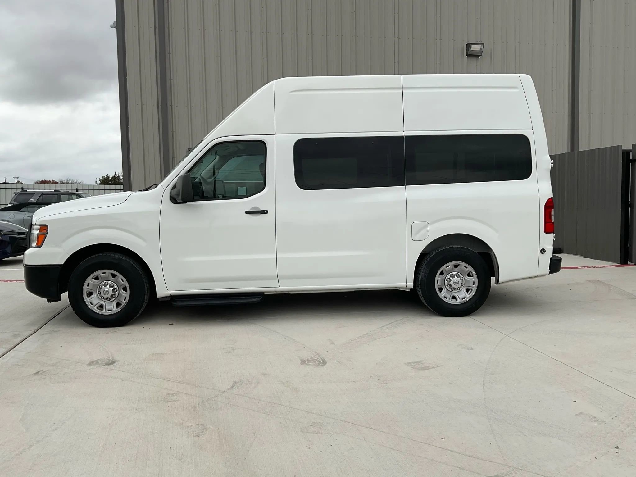 Used 2012 Nissan NV 3500 S w/ All Around Window Pkg image 5