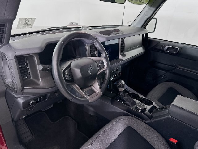 Used 2025 Ford Bronco Big Bend AWD/4WD image 16