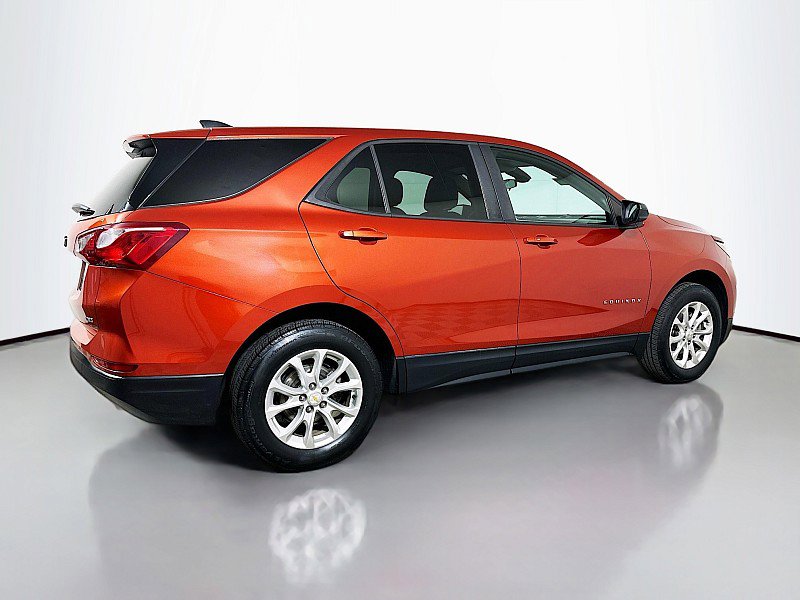 Used 2020 Chevrolet Equinox LS w/ LS Convenience Package image 7