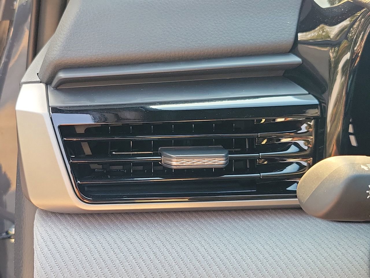 New 2026 Toyota Camry SE image 32