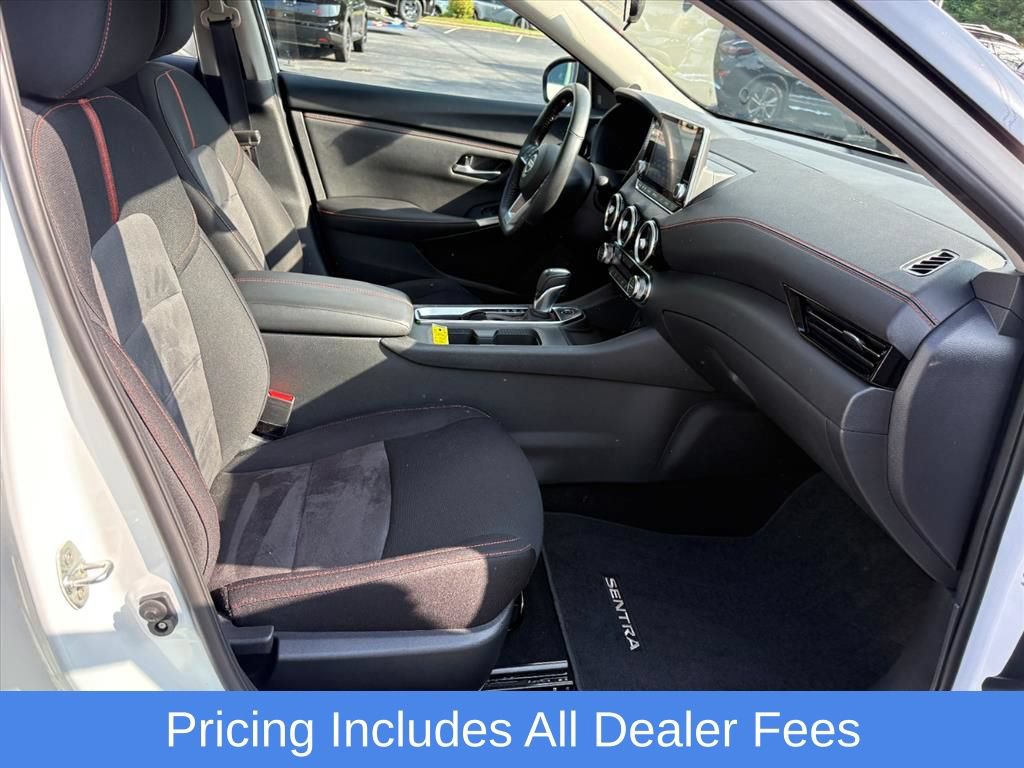 Used 2024 Nissan Sentra SR FWD image 19