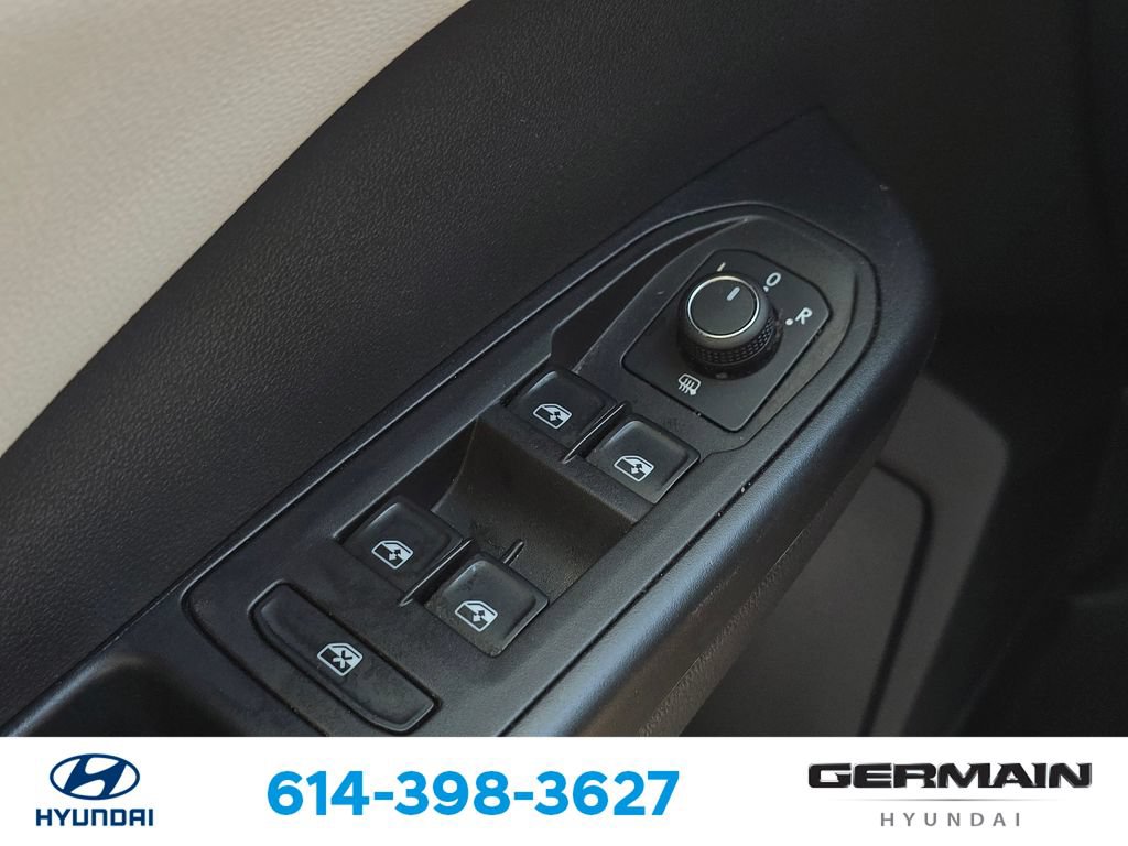 Used 2025 Volkswagen Taos S AWD/4WD image 25