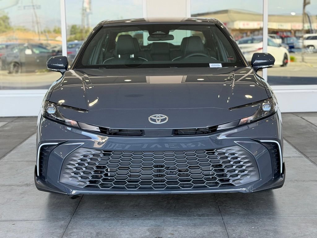 Certified 2026 Toyota Camry SE FWD image 5