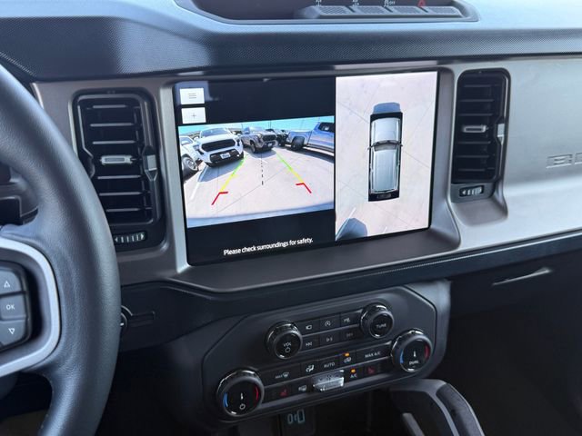 Used 2022 Ford Bronco Outer Banks image 18